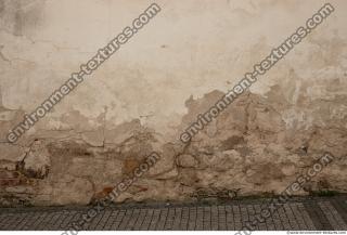 wall plaster damaged 0003